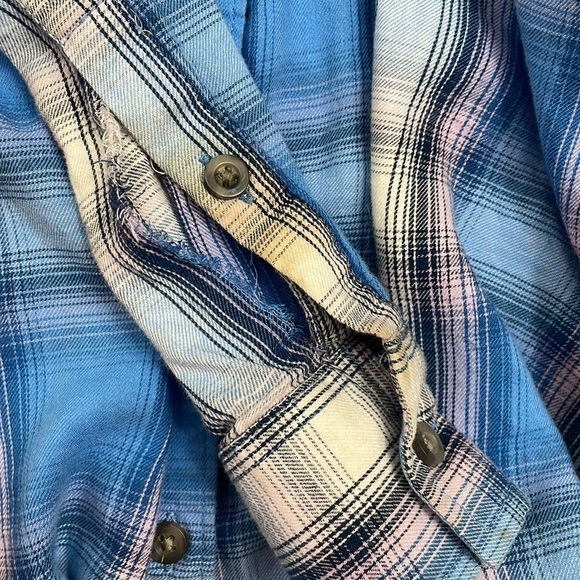 SO blue plaid print long sleeve flannel button down shirt - Picture 4 of 7